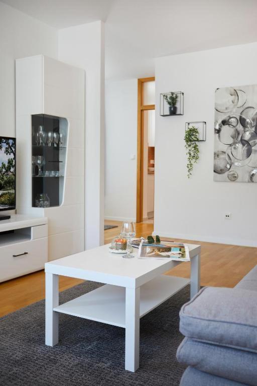 Apartment Madral Zagreb Exterior photo